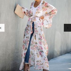 Aakaa Floral Kimono Cardigan - White and Pink